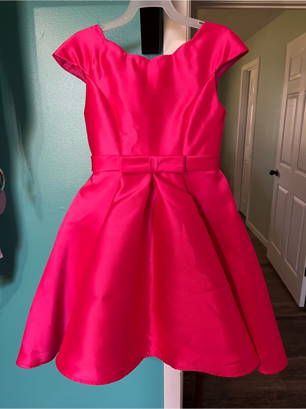 DanDanLi Formal Girls' Bright Pink Cocktail Dress with Bow Waist